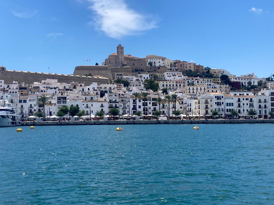 Santa Eulalia Ferry-圣欧拉利娅尔德里奥必去景点