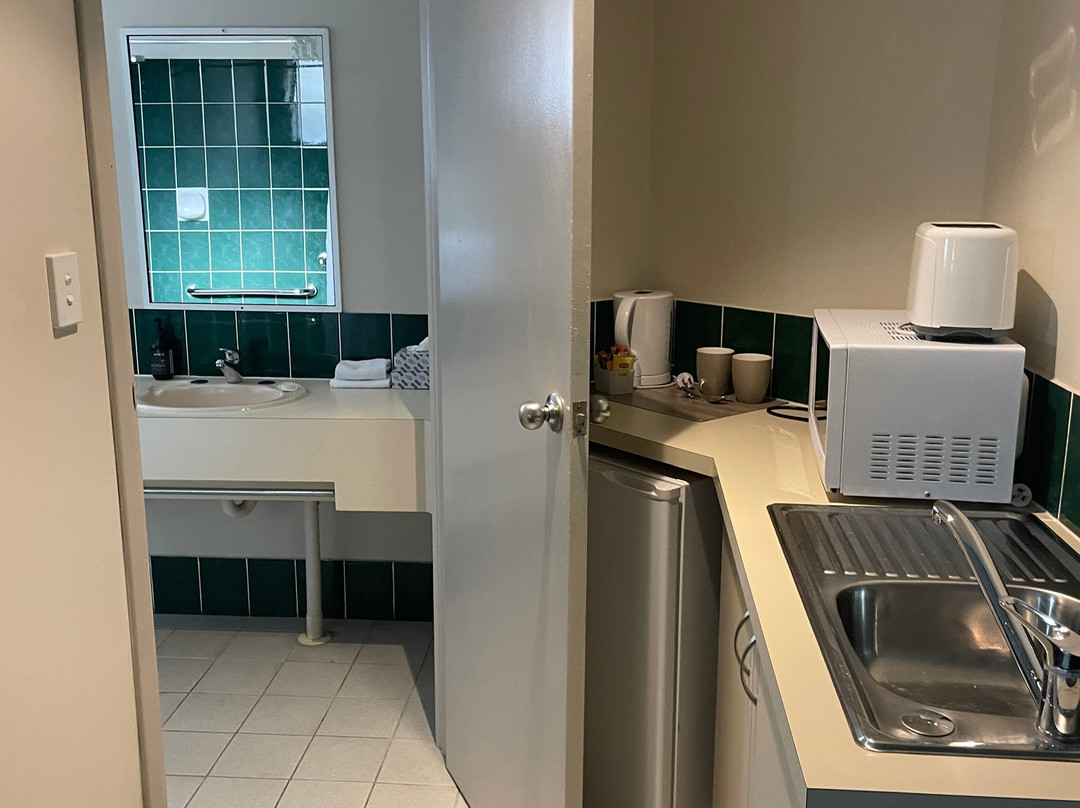 山王马拉克达珀斯机场酒店主图