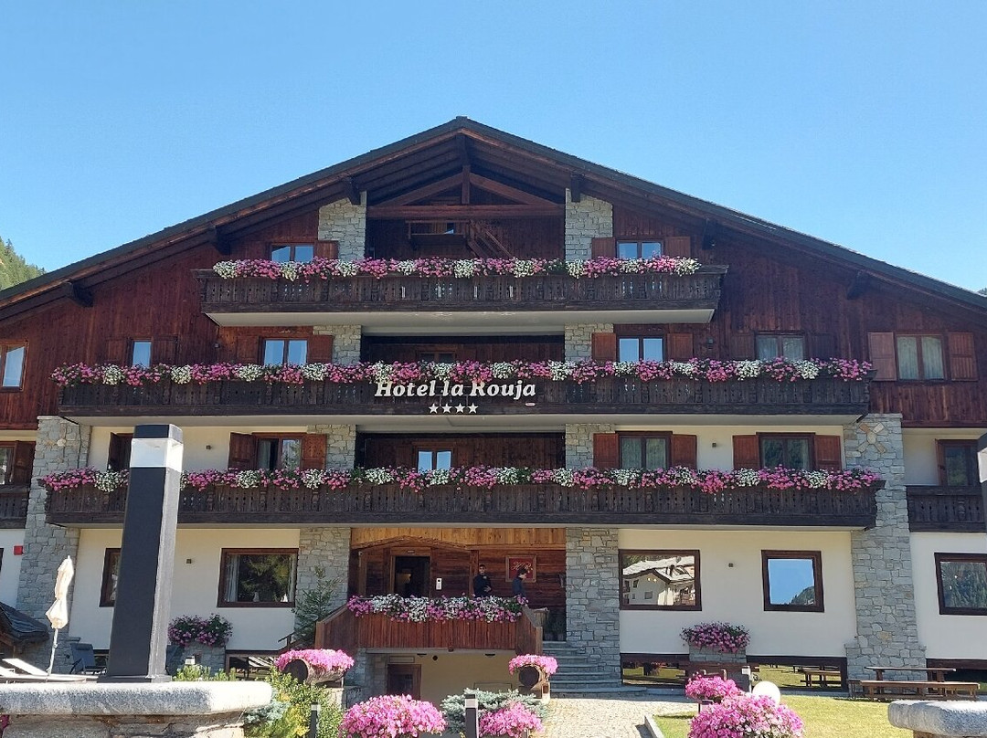 Hotel La Rouja主图