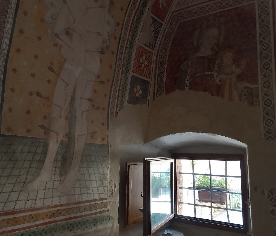 Castello Di Acera-Campello sul Clitunno必去景点