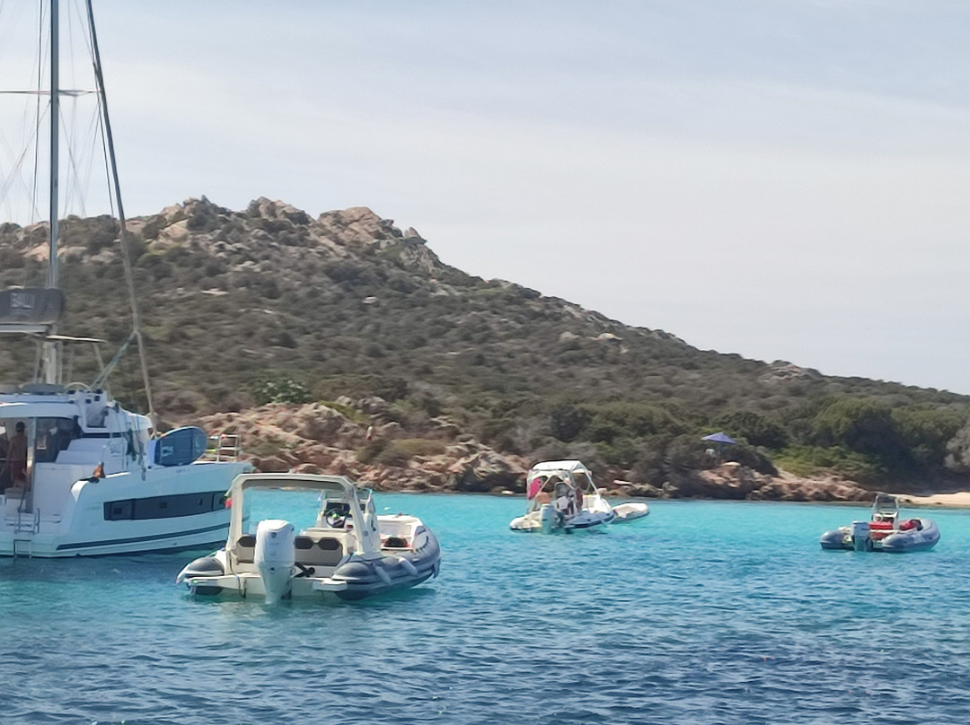 Motonave Imperatrice-La Caletta必去景点