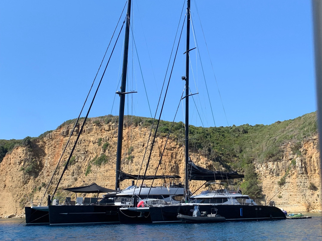 Tasos Boat Cruises Finikounda-Finikounda必去景点