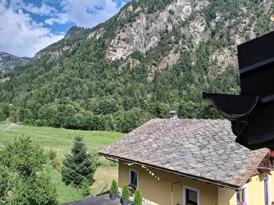 德斯洛斯酒店主图