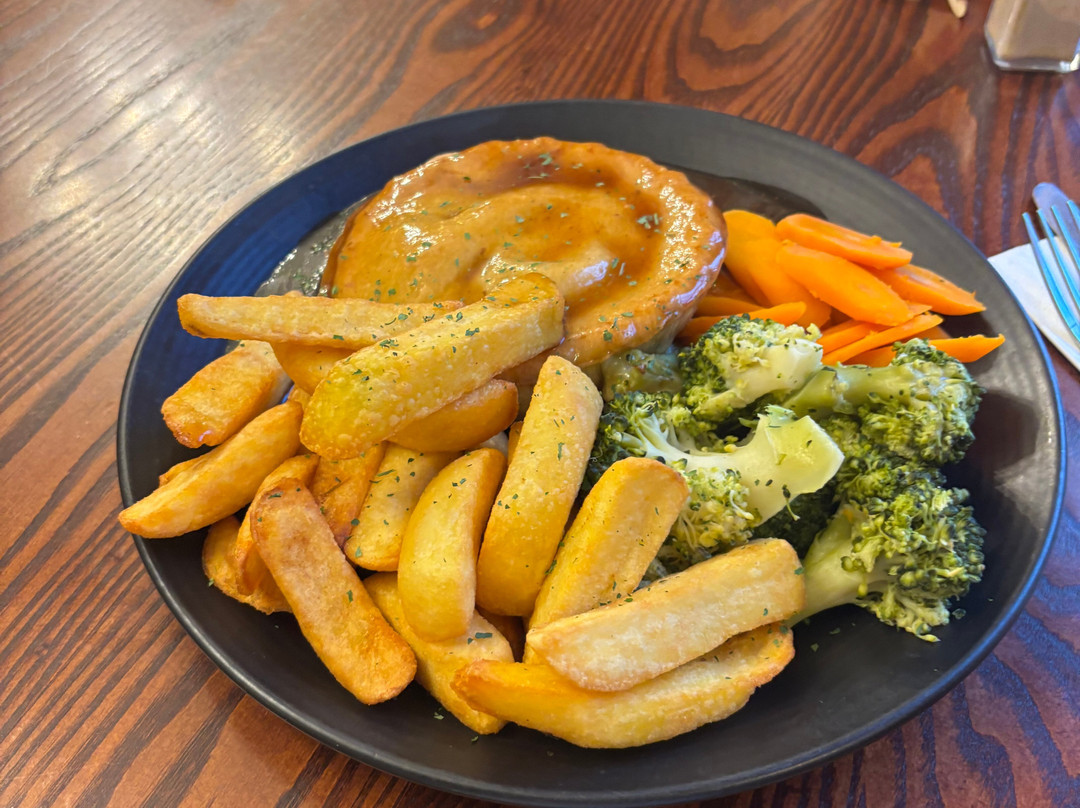 The Coach and Horses主图