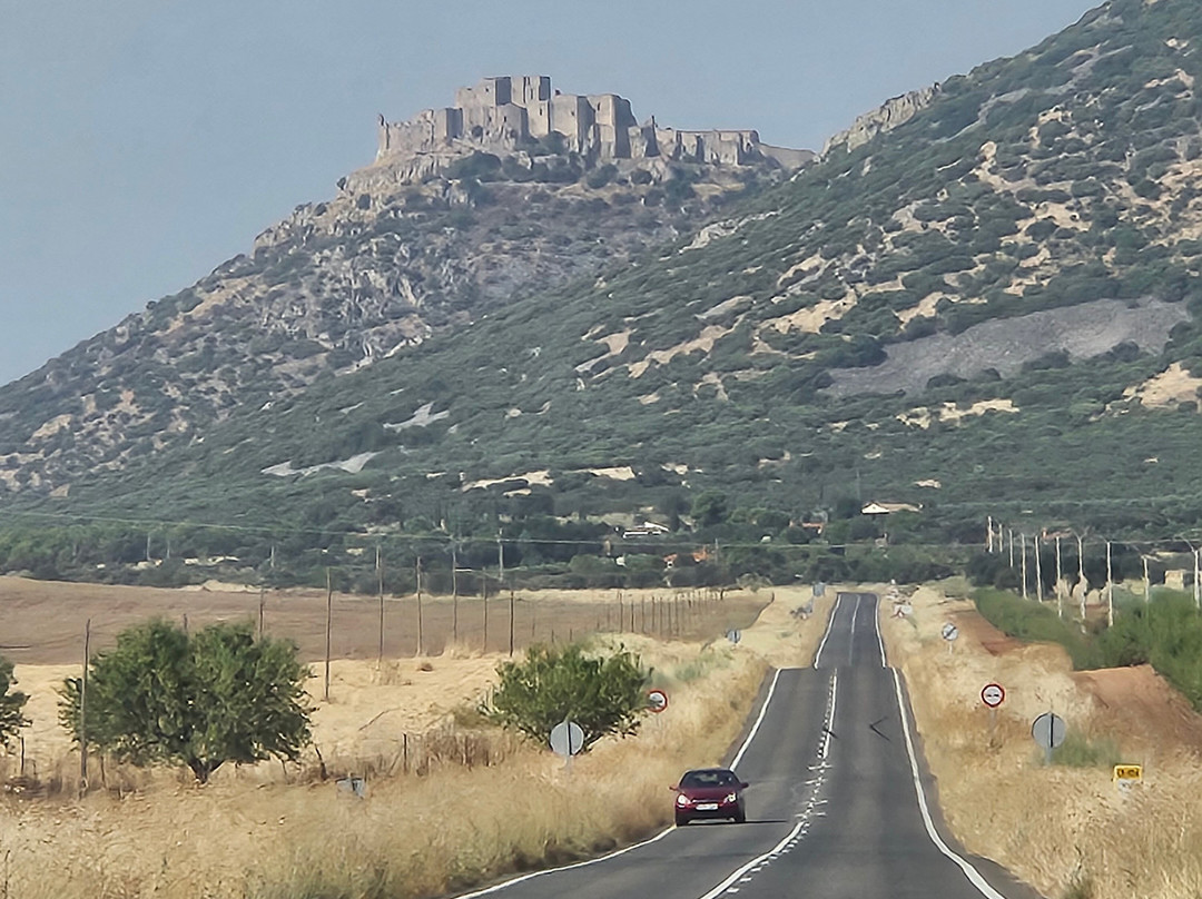 Sacro Convento y Castillo de Calatrava La Nueva-Aldea del Rey必去景点