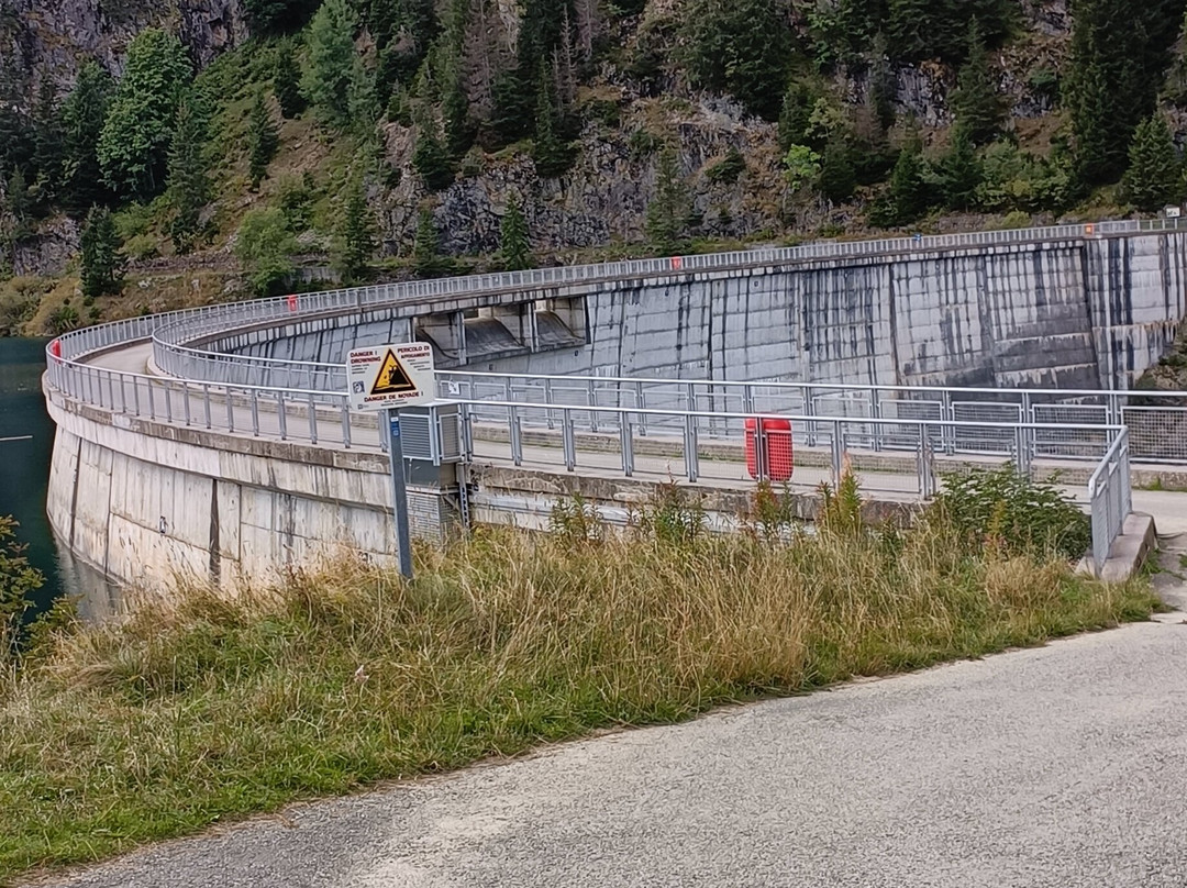 LAC DE SAINT GUÉRIN-Beaufort必去景点
