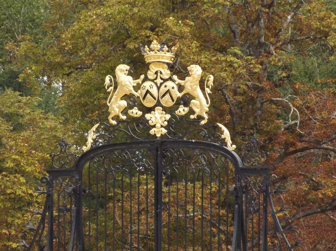 Château de Champchevrier-Clere-les-Pins必去景点