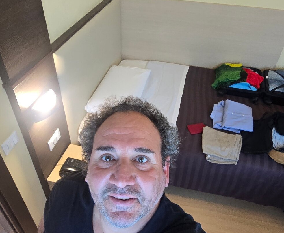 阿尔维瑞酒店主图