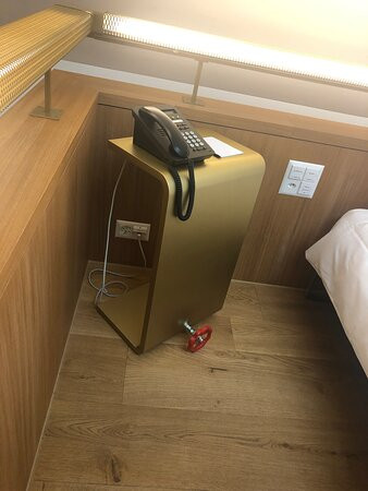 B2精品温泉酒店主图