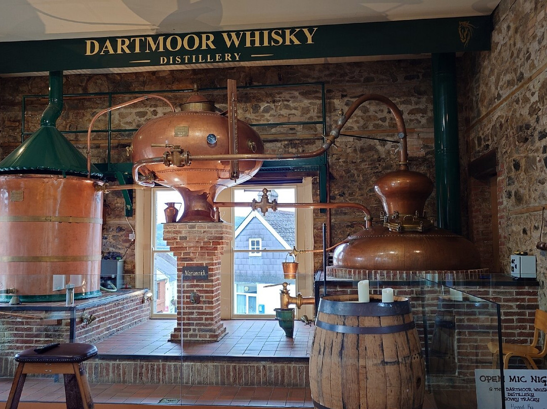 Dartmoor Whisky Distillery-Bovey Tracey必去景点
