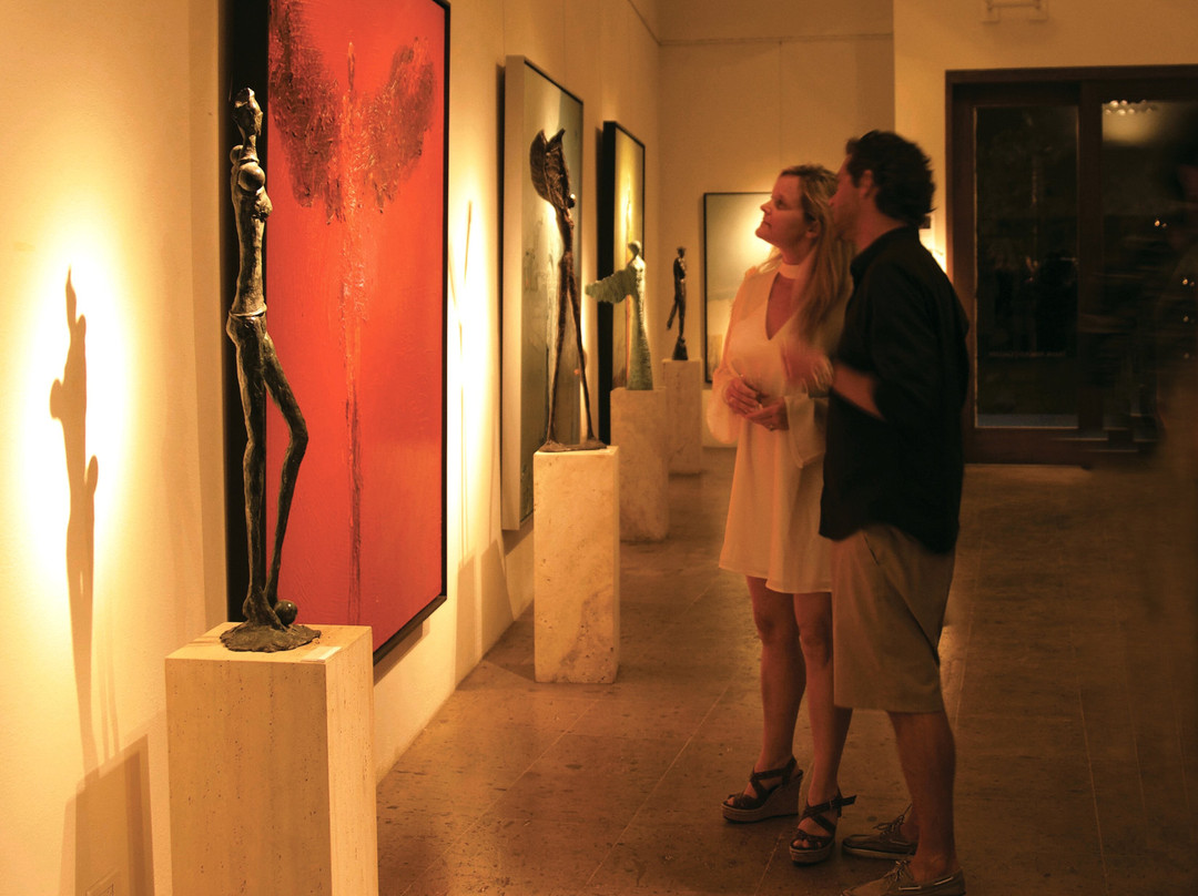 Frank Arnold Gallery-圣何塞卡波必去景点