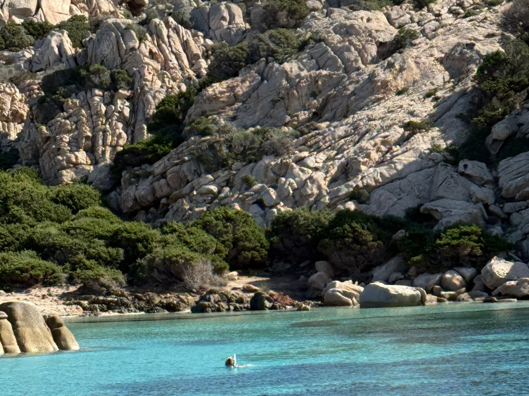 Cala BItta Charter-Baia Sardinia必去景点