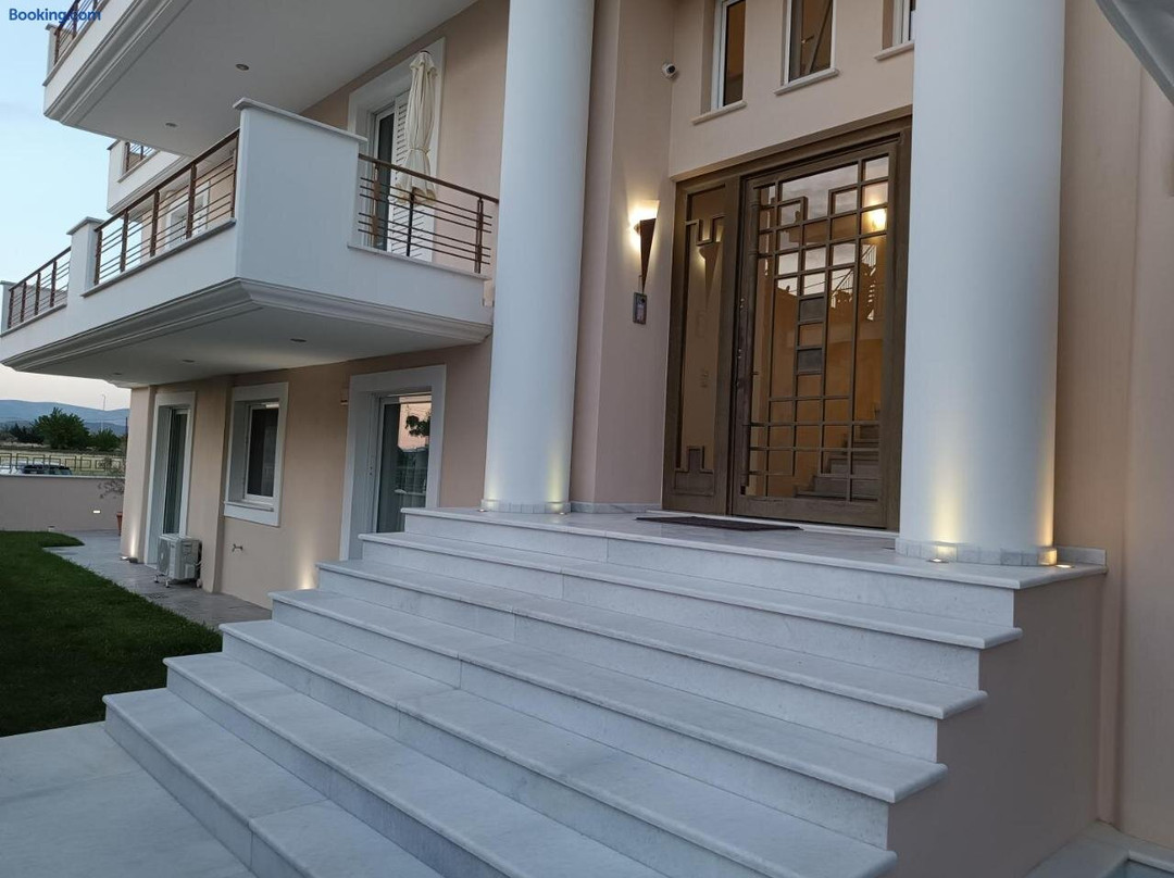 Aria Luxury Apartments