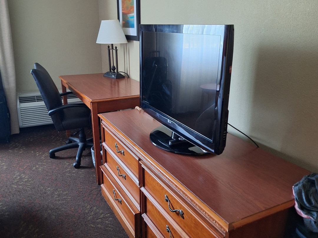 辛辛那提滨河假日酒店主图