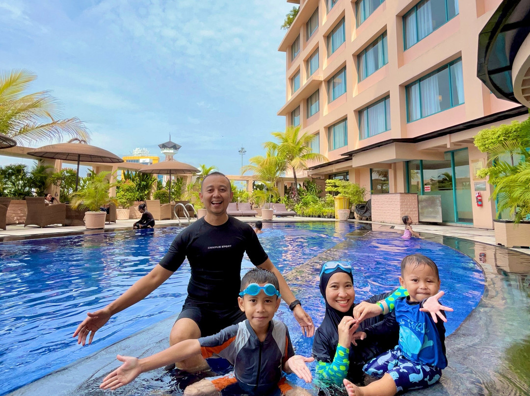 三宝垄西普拉酒店主图