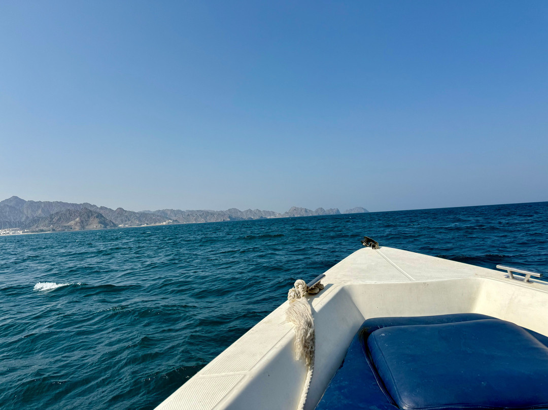 Blue Flow Diving-马斯喀特必去景点