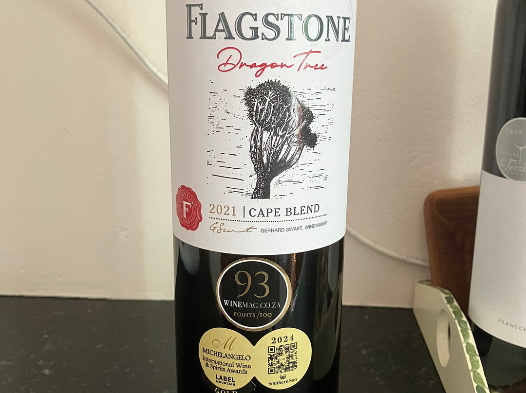 卡迈克尔宾馆主图