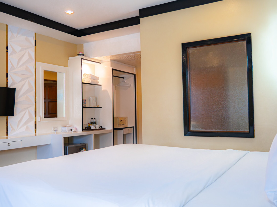 芭东柏丽酒店主图