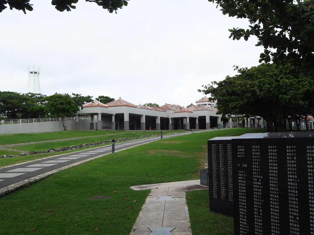 Heiwa no Ishiji-糸满市必去景点