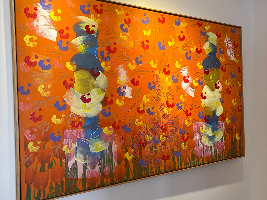 Galeria e Fundação Oscar Araripe-蒂拉登特斯必去景点