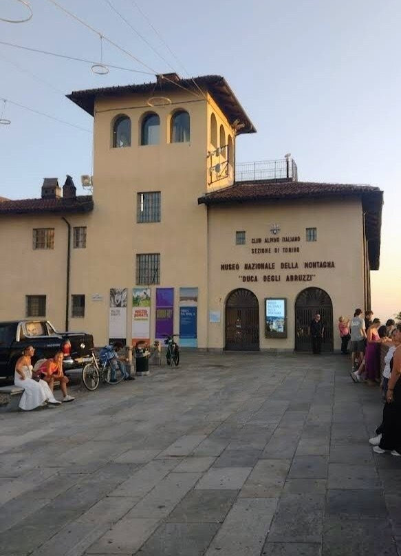 Chiesa di Santa Maria del Monte dei Cappuccini-都灵必去景点