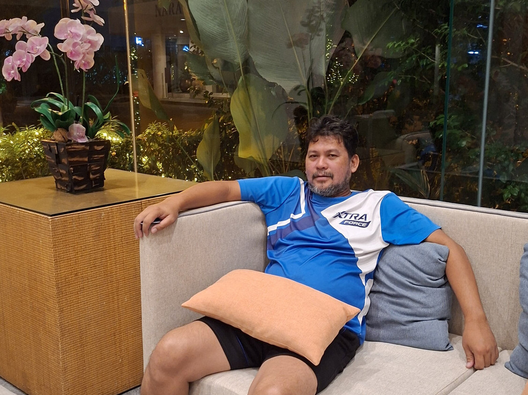 利沃林广场酒店主图