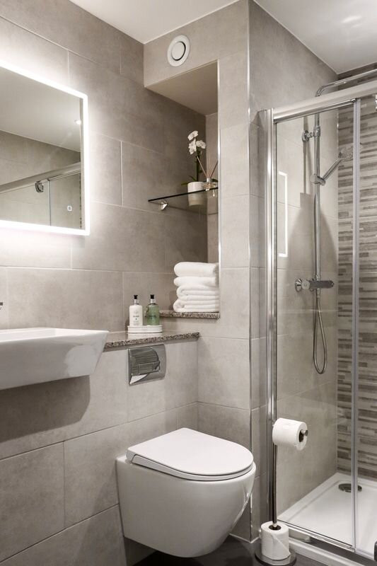 All Saints Resort主图