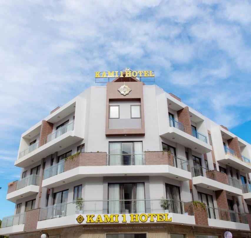 Kami Hotel