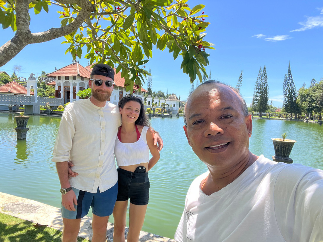 Wayan Bali Tour-甘地达萨必去景点