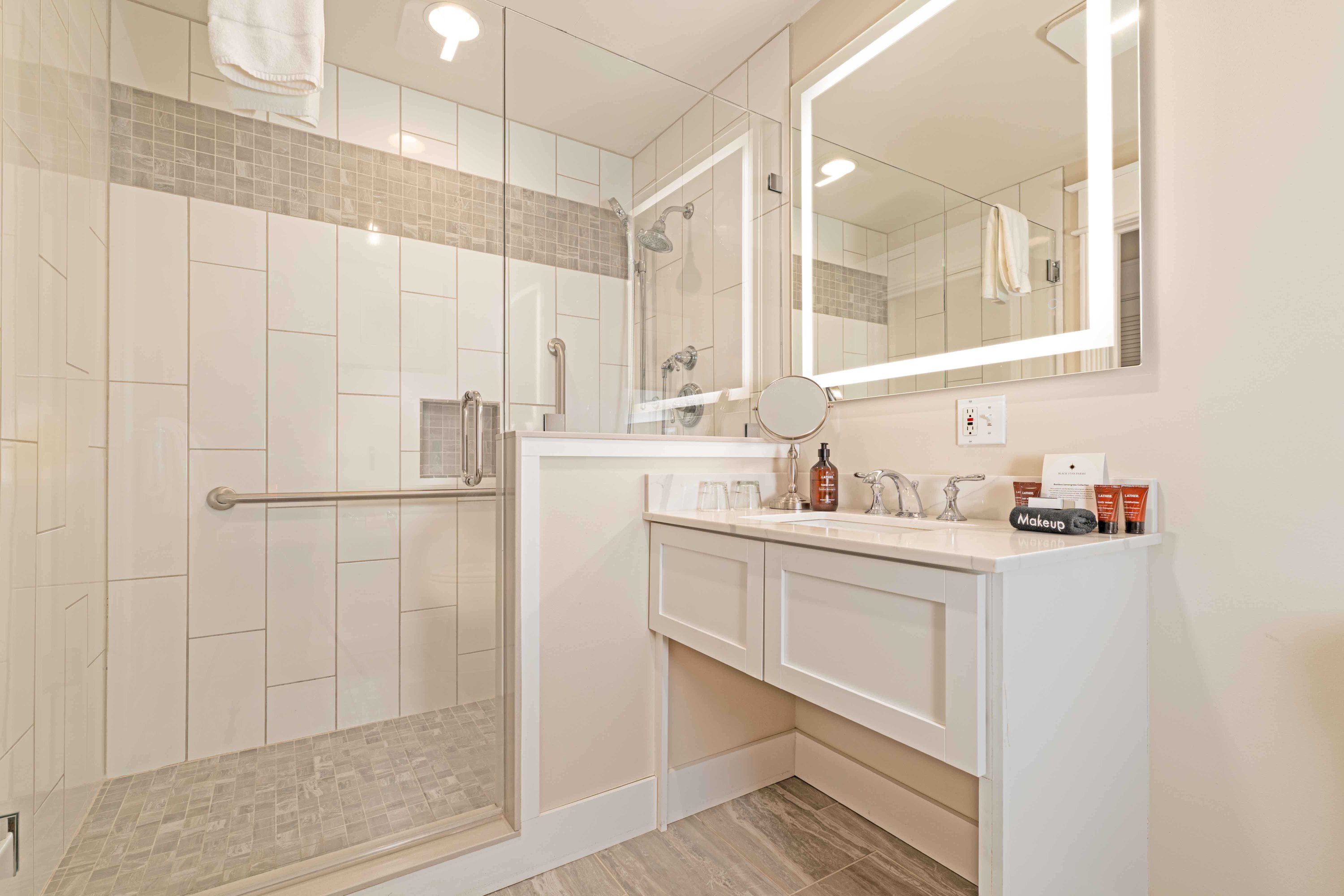 The Inn At Black Star Farms-浴室