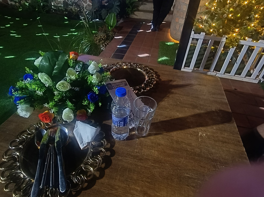 Hummingbird RestoBar & Lounge