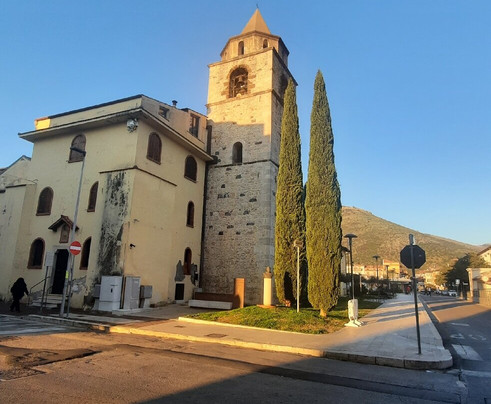 Piazza Unità D'italia-丰迪必去景点