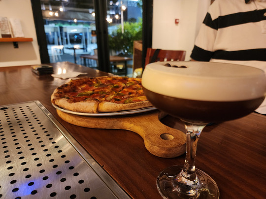 The Local Café & Bar Quanzhou