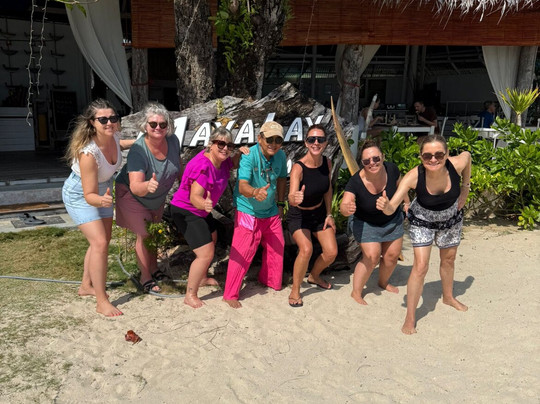 玛雅雷海滩度假酒店主图