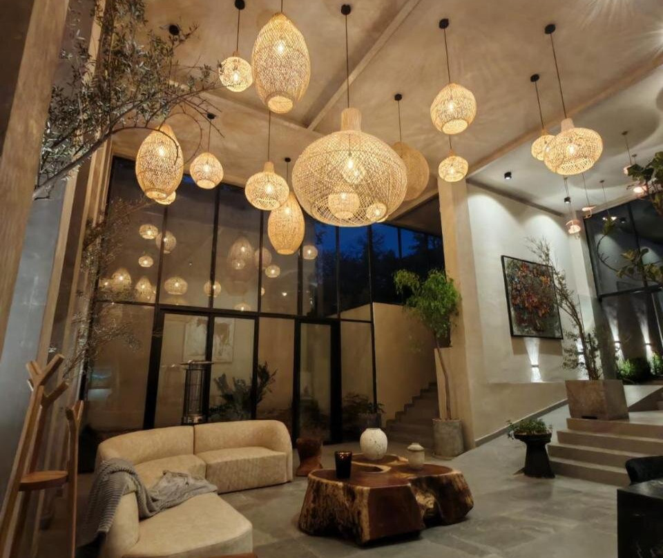 Serenzzo Hotel & Cuisine