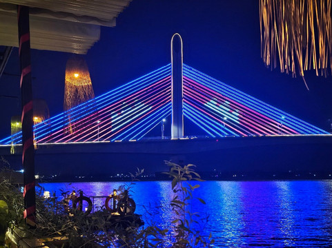 Floatation - Dining Bar & Lounge-金边必去景点