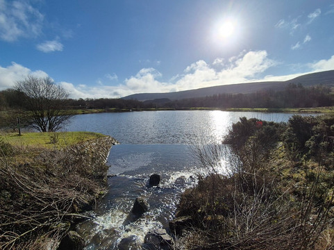 Garn Lakes-卡莱纳冯必去景点