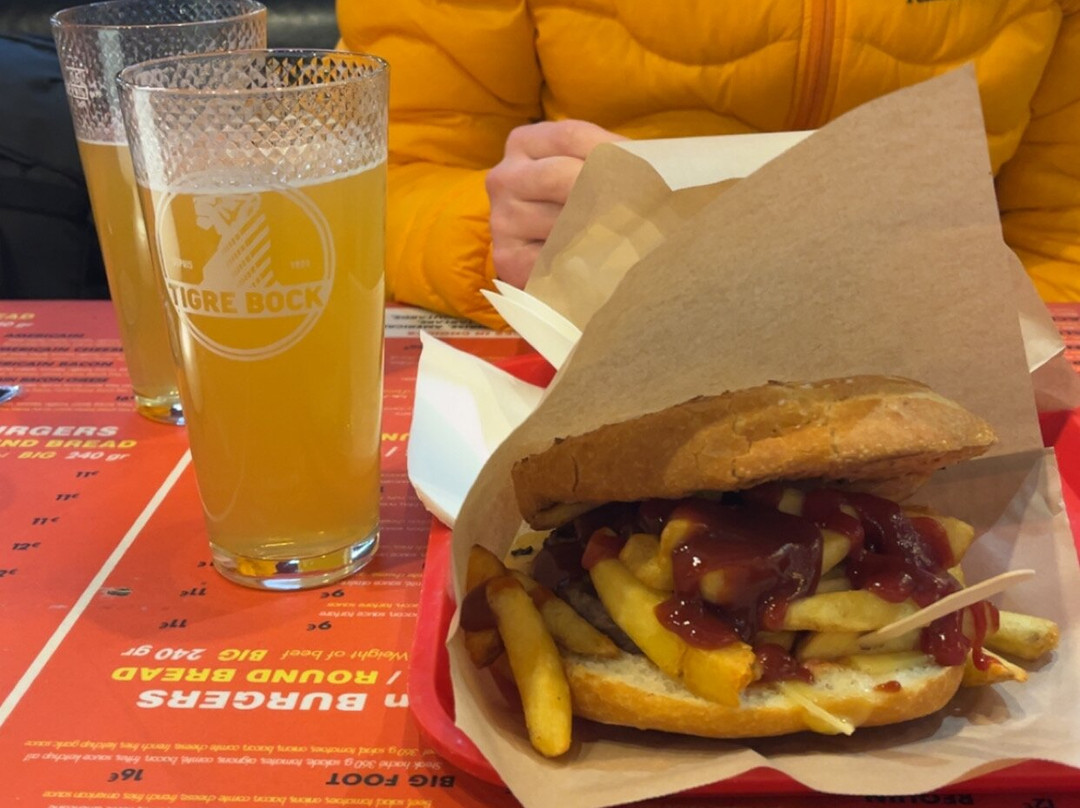 La Maison Des Burgers Vintage