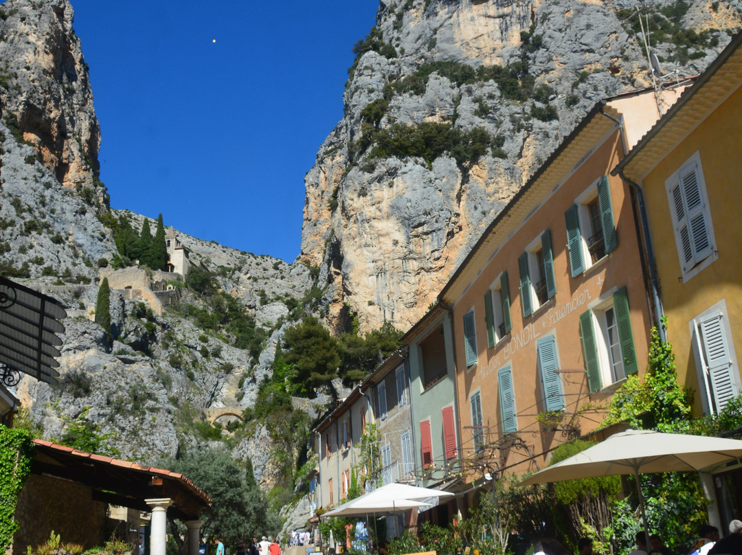 中心城-穆斯捷-圣玛丽必去景点