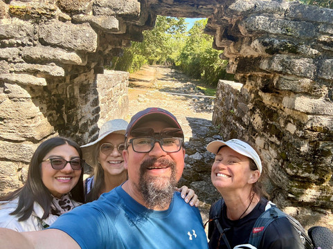 圣赫瓦西奥遗迹-考祖梅必去景点