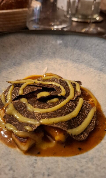 Le 1812 by Legend Hill