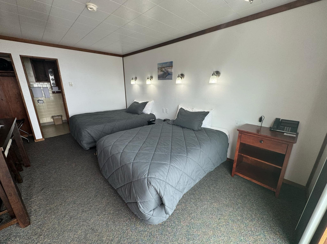 日落海滨旅馆主图