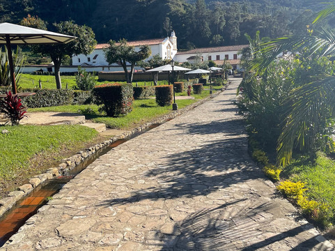 Monasterio La Candelaria-Raquira必去景点
