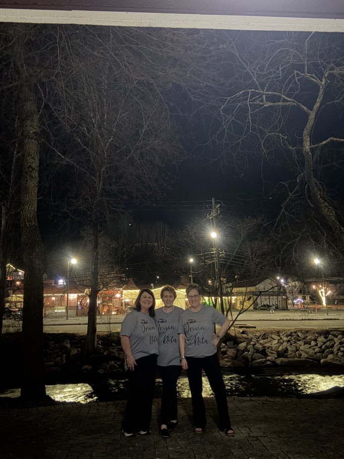 海伦多夫套房旅馆及会议中心-官方