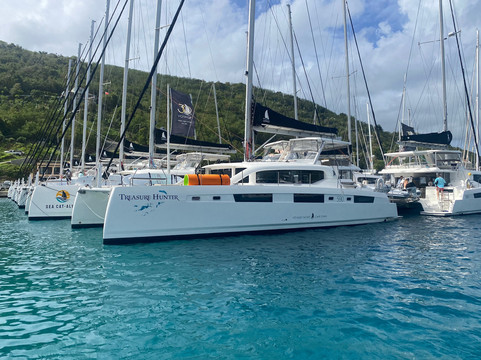 Voyage Charters-托土拉必去景点