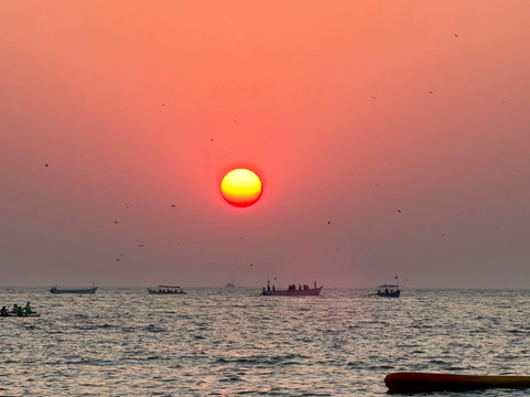 The best location upper deck cafe