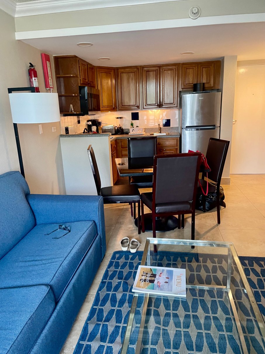 迪维南风海滩度假村-客卧