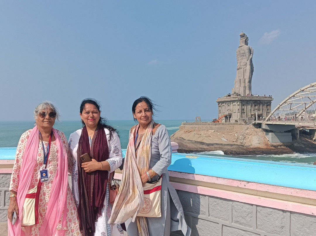 Thiruvalluvar Statue-肯亚库玛利必去景点