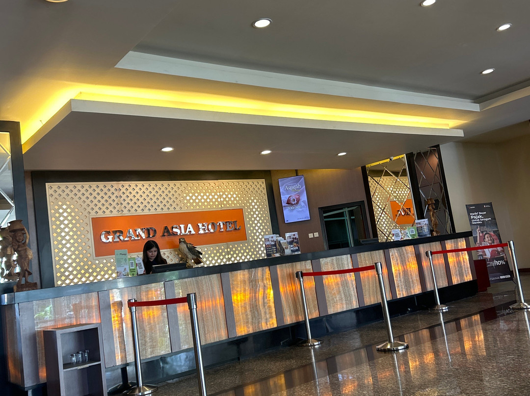 望加锡亚洲大酒店主图