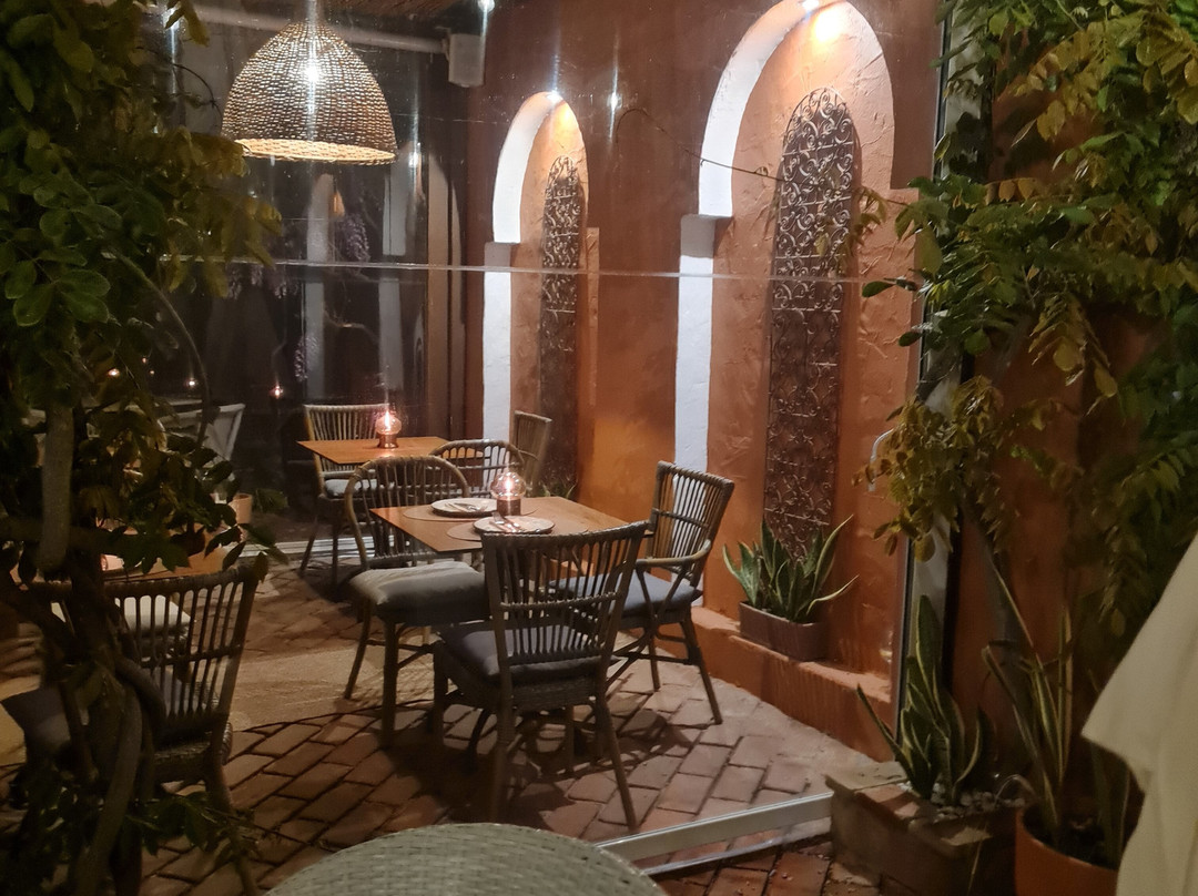 马德雷瑟瓦酒店主图